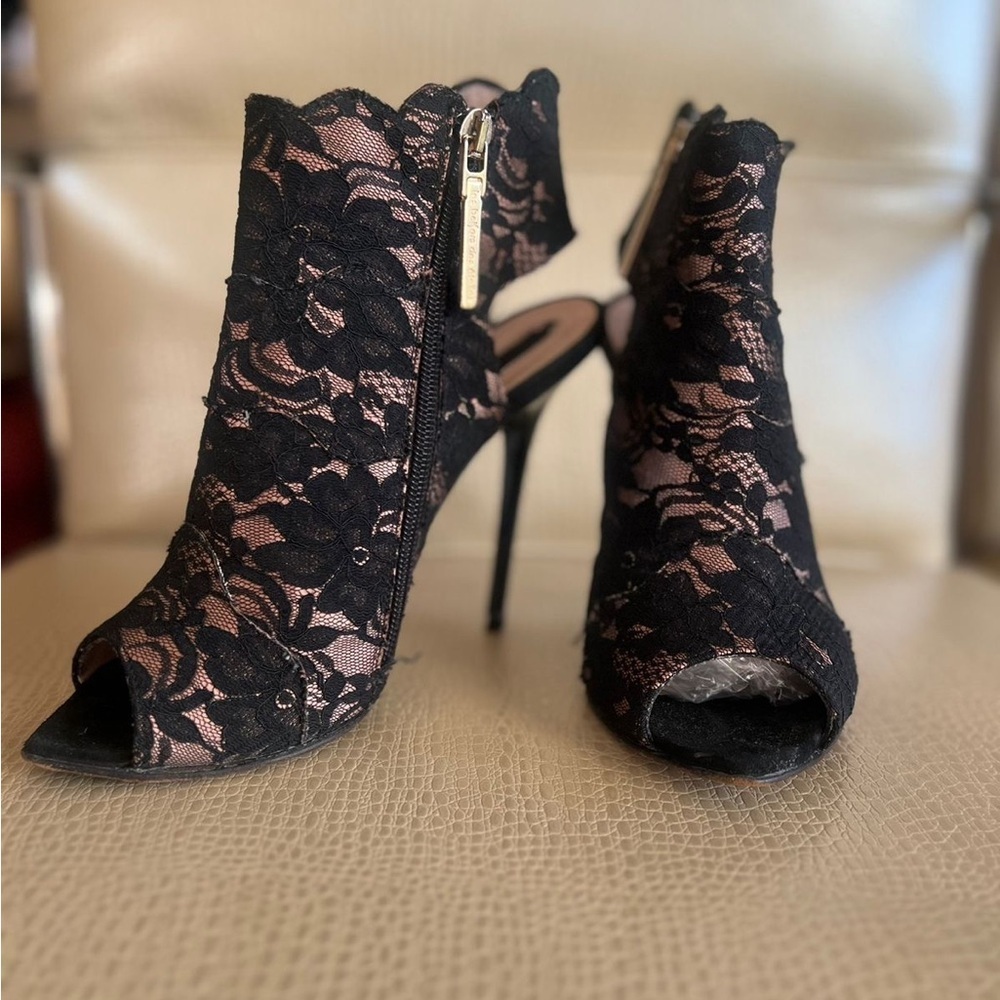 Made in Italy peep toe Lace black high stiletto heels size EU37